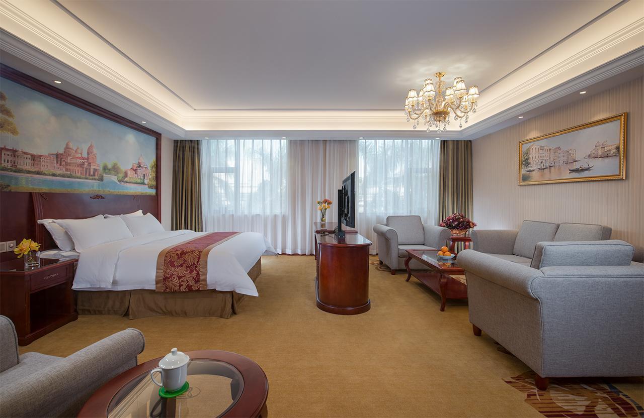 Vienna Hotel Zhongshan Guzhen Town Center Bagian luar foto
